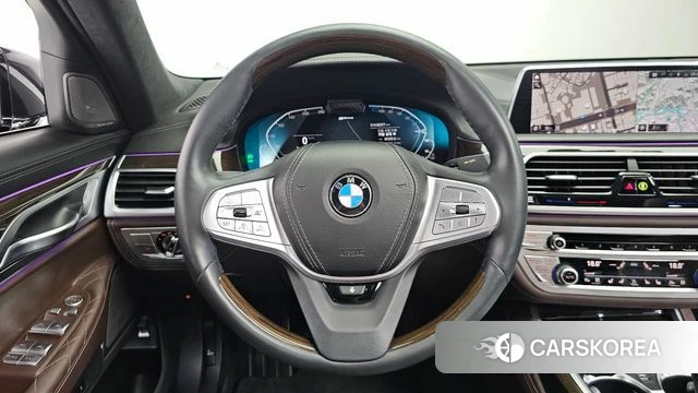 BMW 7 Series (G11) 2021 Черный из Кореи, фото 4