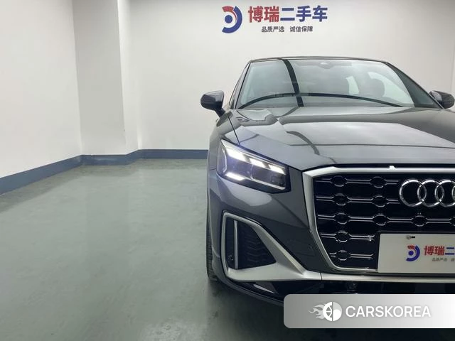Audi Q2L 2022 Черный из Китая, фото 4