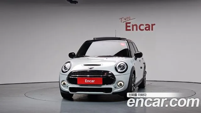 Mini Cooper S id 2663839 из Кореи 4