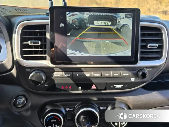 Hyundai Venue 2023 Белый из Кореи, фото 4