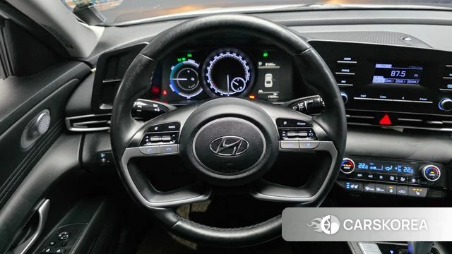 Hyundai Avante Hybrid (CN7) 2022 Белый из Кореи, фото 4