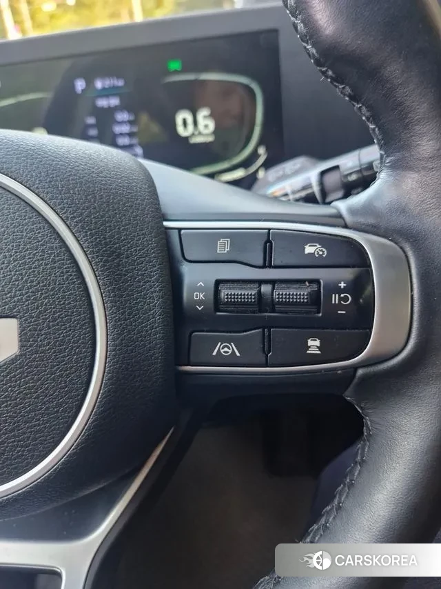 Kia Sportage 5th Generation 2023 Серебристо-серый из Кореи, фото 4