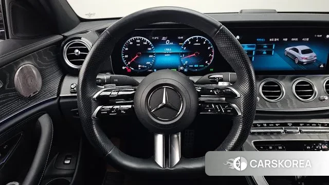 Mercedes-Benz E-Class W213 2023 Белый из Кореи, фото 4