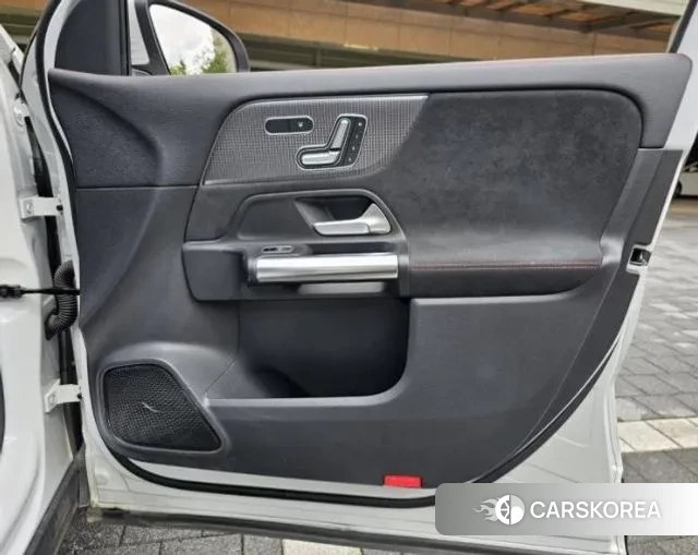 Mercedes-Benz EQA H243 2021 Белый из Кореи, фото 4