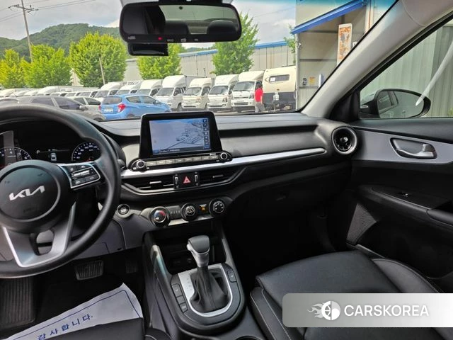 Kia The New K3 2nd generation 2021 Серебристо-серый из Кореи, фото 4