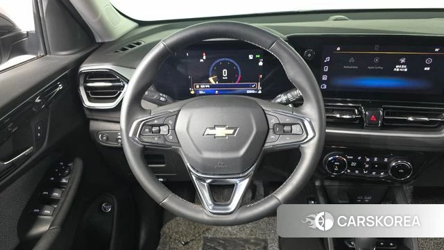 Chevrolet (GM Daewoo) The New Trail Blazer 2023 Черный из Кореи, фото 4