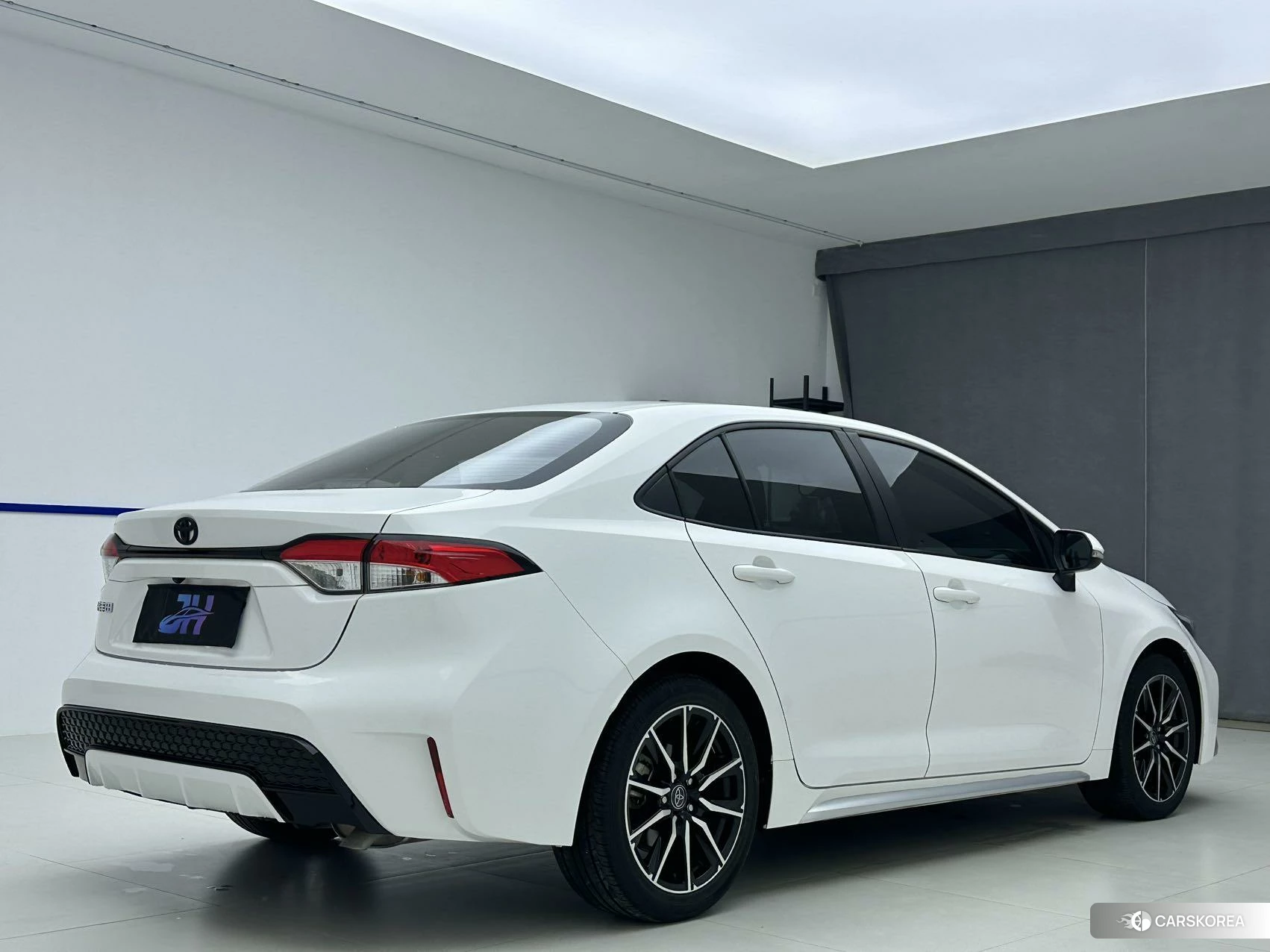Toyota Levin 2023 Белый из Китая, фото 4