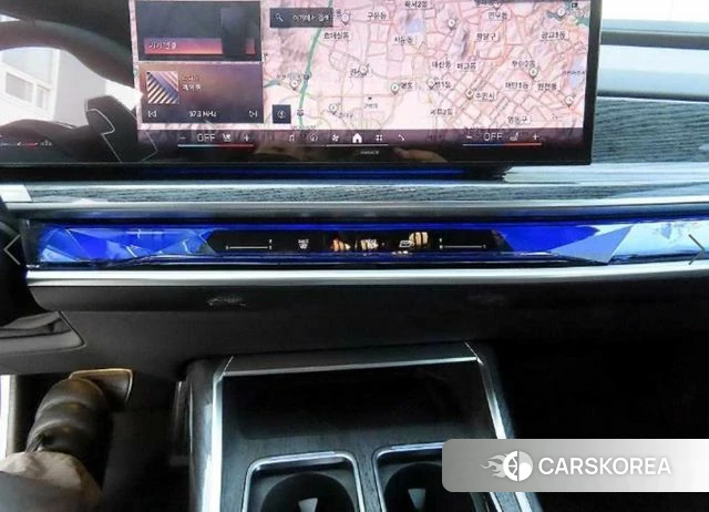 BMW 7 Series (G70) 2023 Белый из Кореи, фото 4