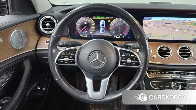 Mercedes-Benz E-Class W213 2019 Черный из Кореи, фото 4