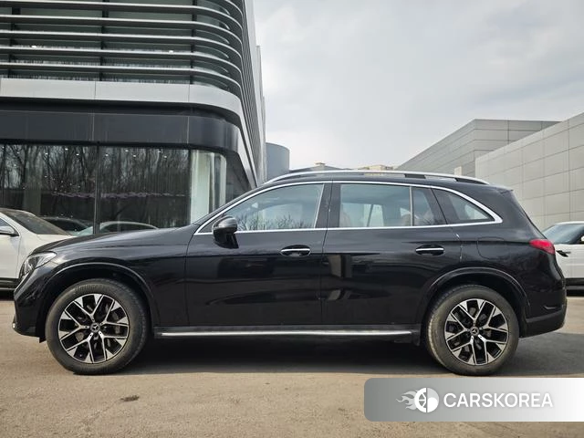 Mercedes-Benz GLC PHEV 2025 Черный из Китая, фото 4