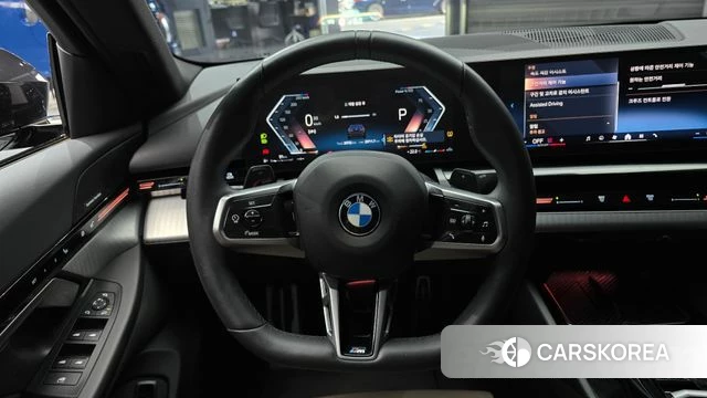 BMW 5 Series (G60) 2024 Серый из Кореи, фото 4