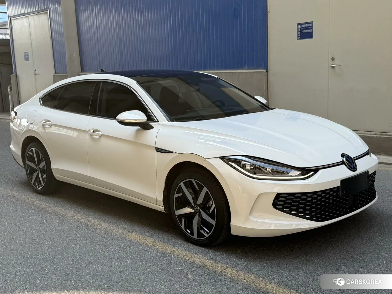 Volkswagen Lamando 2023 Белый из Китая, фото 4