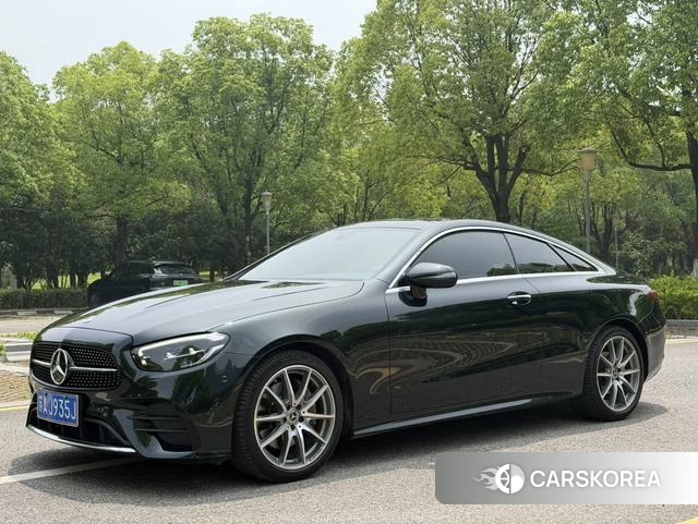 Mercedes-Benz E-class (imported) 2022 Зеленый из Китая, фото 4