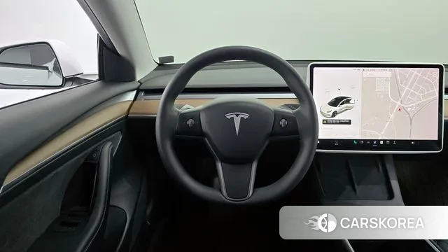 Tesla Model 3 2022 Белый из Кореи, фото 4