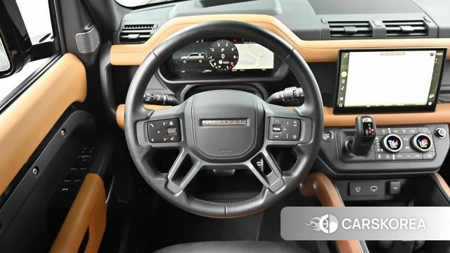 Land Rover Defender (L663) 2024 Черный из Кореи, фото 4