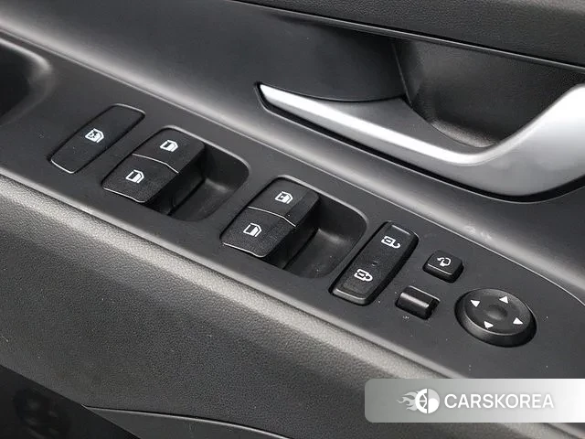 Hyundai Avante Hybrid (CN7) 2022 Белый из Кореи, фото 4