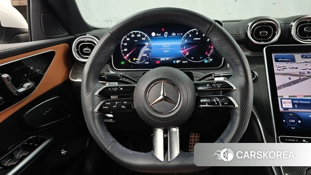 Mercedes-Benz C-Class W206 2023 Белый из Кореи, фото 4