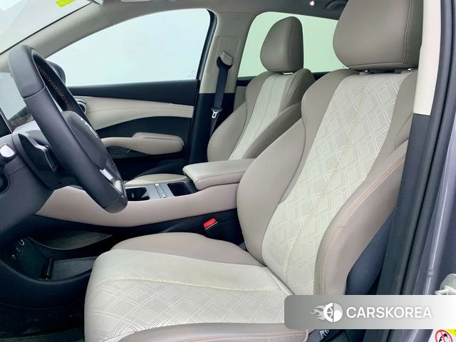 BYD Yuan PLUS 2025 Темно-серый из Китая, фото 4