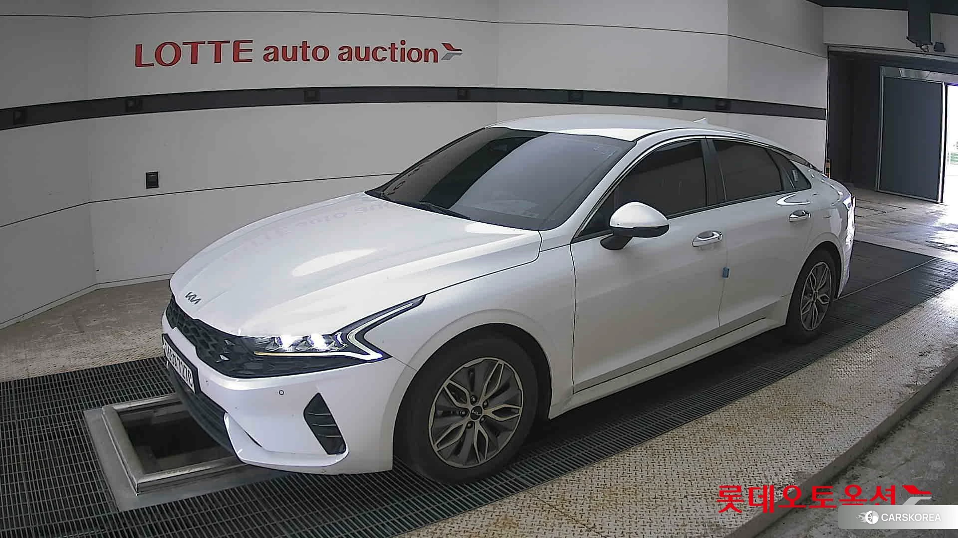 Kia K5 Hybrid 2022 Snow White Pearl (optional) из Кореи, фото 4