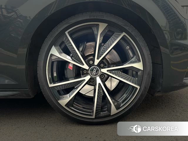 Audi S4 2019 Темно-серый из Китая, фото 4