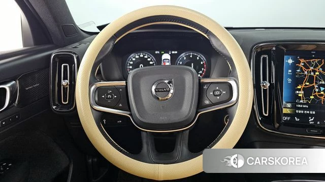 Volvo XC40 2019 Белый из Кореи, фото 4