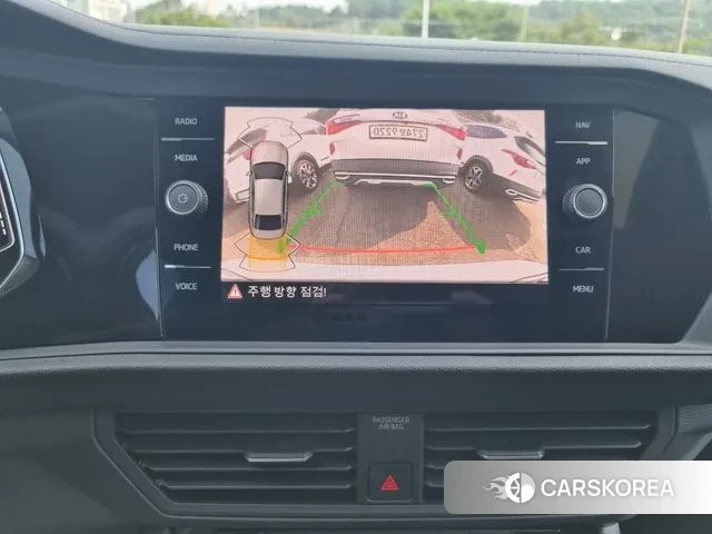 Volkswagen 7th Generation of Jetta 2023 Белый из Кореи, фото 4