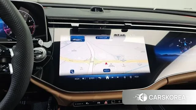 Mercedes-Benz E-Class W214 2025 Белый из Кореи, фото 4