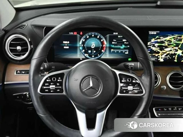 Mercedes-Benz E-Class W213 2019 Белый из Кореи, фото 4