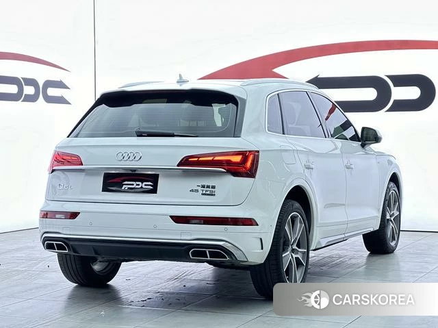 Audi Q5L 2022 Белый из Китая, фото 4