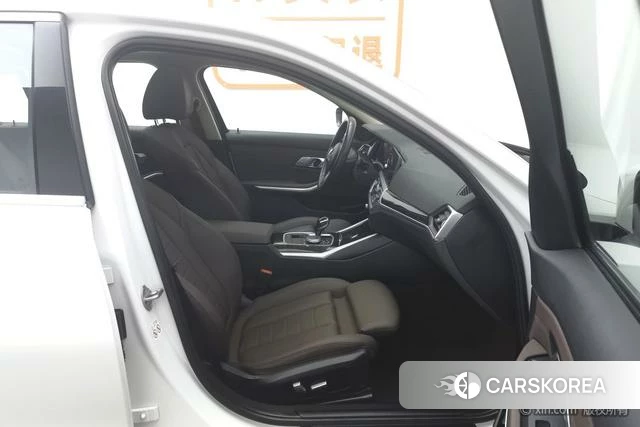 BMW 3 series 2021 Белый из Китая, фото 4