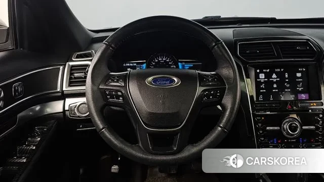 Ford Explorer 2018 Белый из Кореи, фото 4