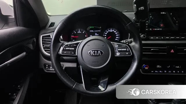 Kia Seltos 2020 Белый из Кореи, фото 4