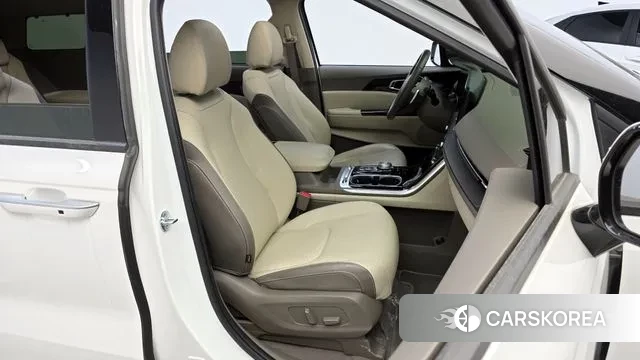 Kia Carnival 4th generation 2022 Белый из Кореи, фото 4