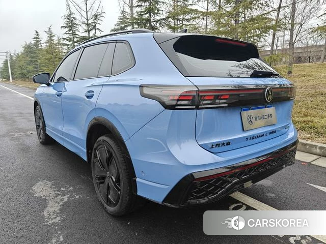 Volkswagen Tiguan L 2024 Синий из Китая, фото 4