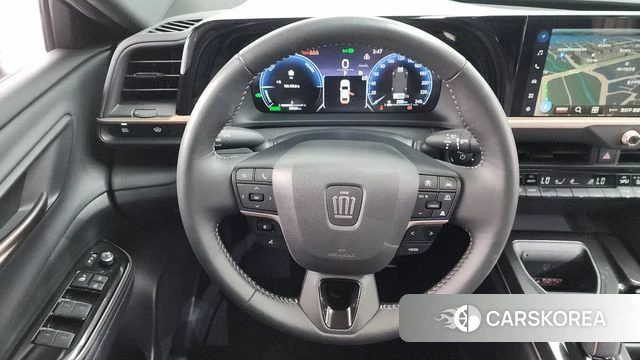 Toyota Crown Crossover 2024 Белый из Кореи, фото 4