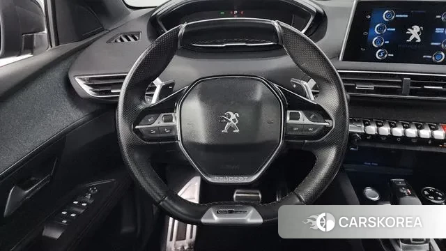 Peugeot 5008 second generation 2018 Серый из Кореи, фото 4