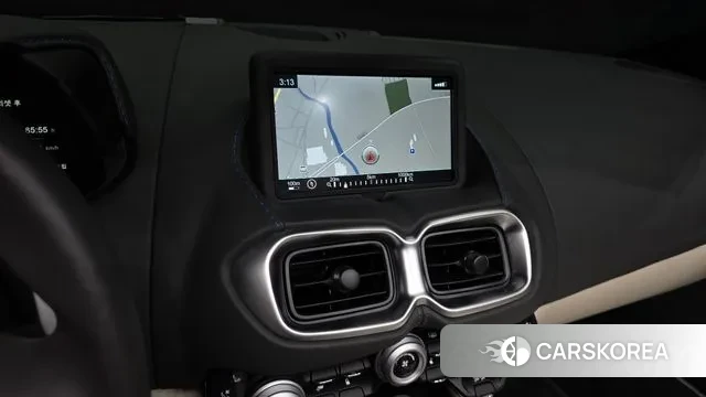 Aston Martin Vantage 2nd Generation 2023 Синий из Кореи, фото 4