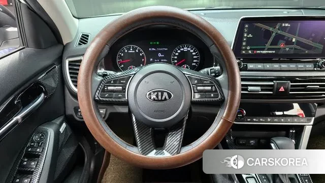 Kia Seltos 2021 Белый из Кореи, фото 4