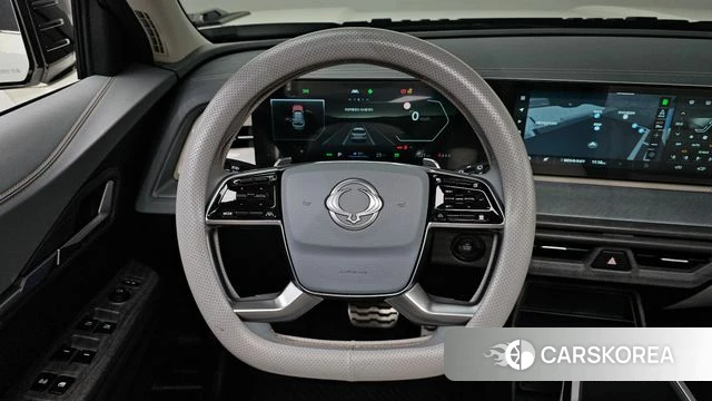 Ssangyong Torres EVX 2023 Белый из Кореи, фото 4