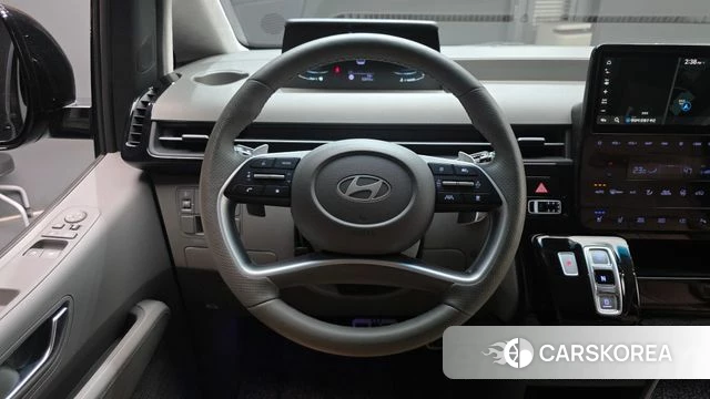 Hyundai Staria 2024 Черный из Кореи, фото 4