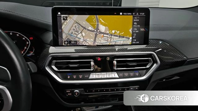 BMW X3 (G01) 2022 Черный из Кореи, фото 4