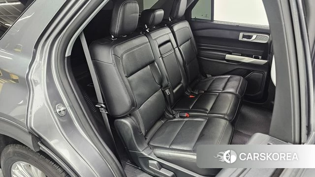 Ford Explorer 6th Generation 2021 Серый из Кореи, фото 4