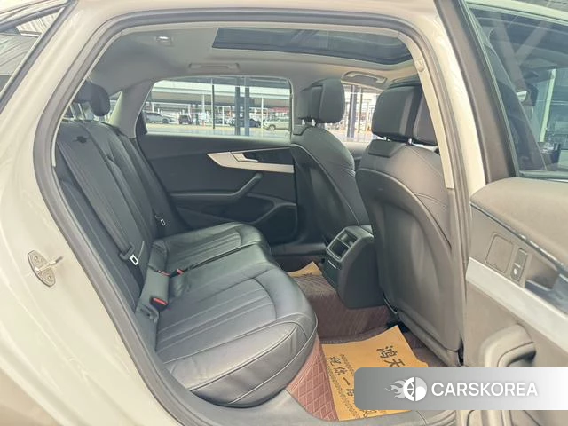 Audi A4L 2023 Белый из Китая, фото 4
