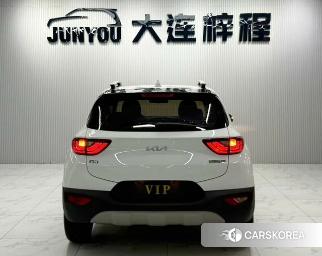 Kia Yi Ran 2022 Белый из Китая, фото 4