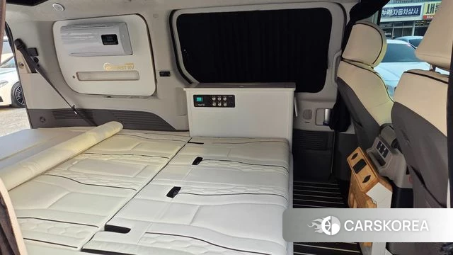 Hyundai Staria 2024 Белый из Кореи, фото 4