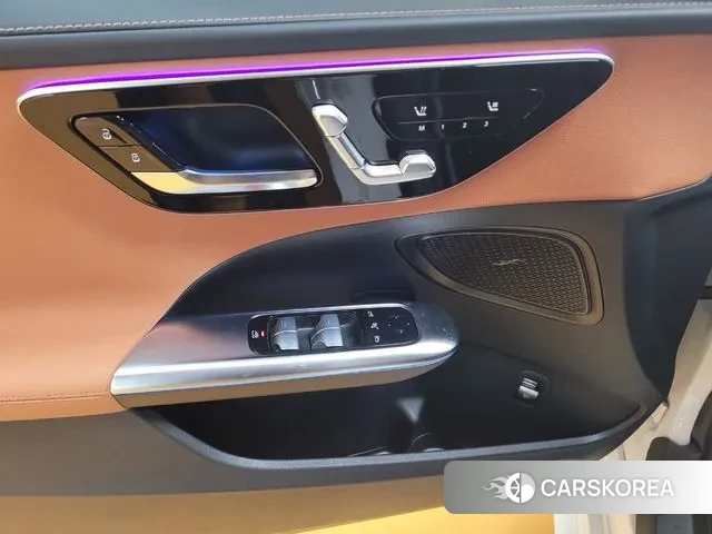 Mercedes-Benz C-Class W206 2025 Белый из Кореи, фото 4