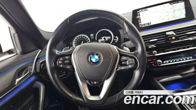 BMW 5 Series (G30) 2018 Белый из Кореи, фото 4