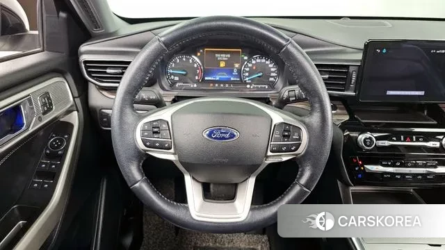 Ford Explorer 6th Generation 2021 Белый из Кореи, фото 4