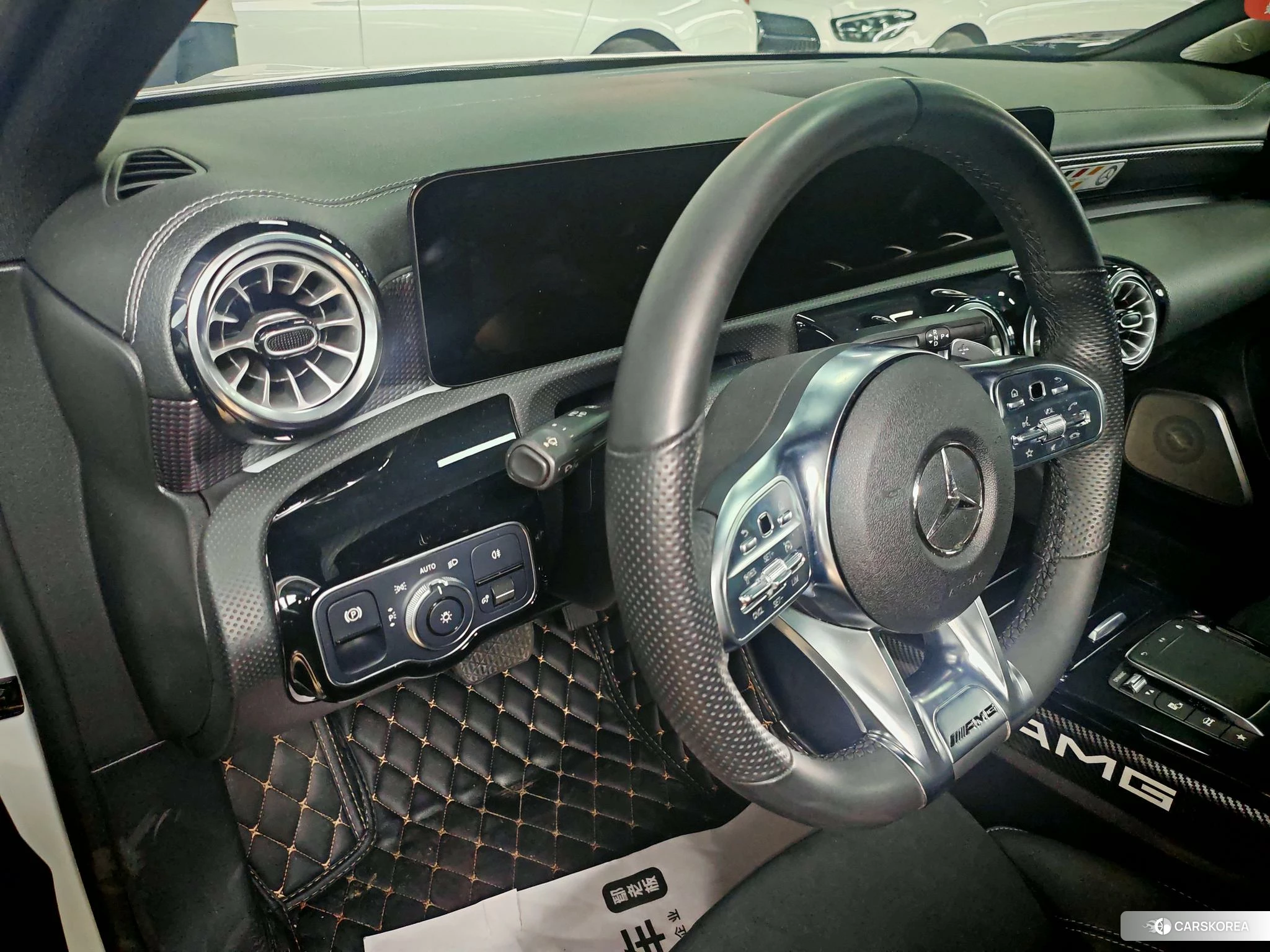 Mercedes-Benz Class A 2022 Белый из Китая, фото 4