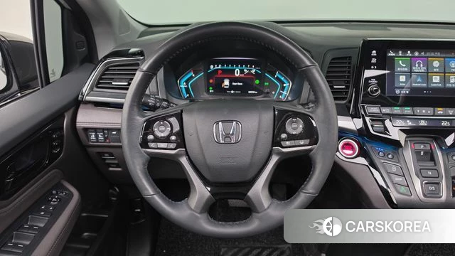 Honda Odyssey 2023 Белый из Кореи, фото 4